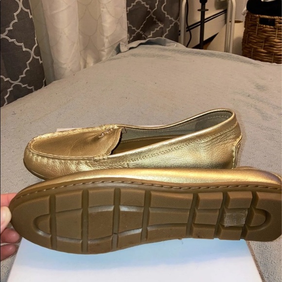 COPY - Shoes,  coach size 8 - Picture 3 of 6